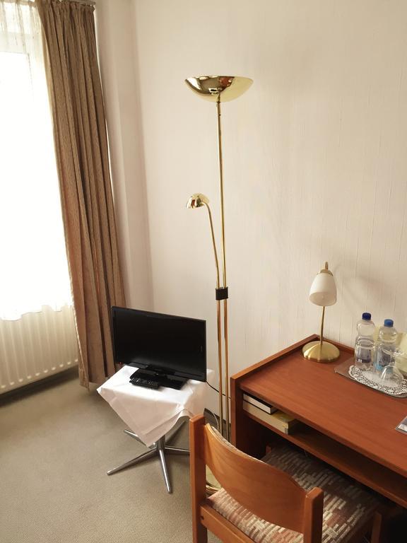Hotel Ambassador Bonn Phòng bức ảnh